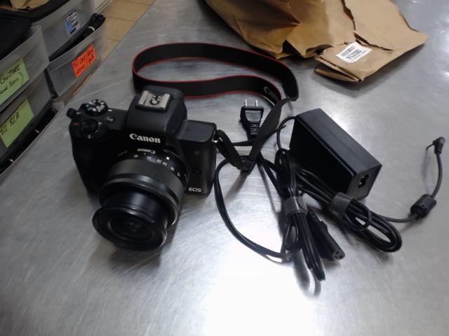 Camera canon + lentille 15-45mm+charg