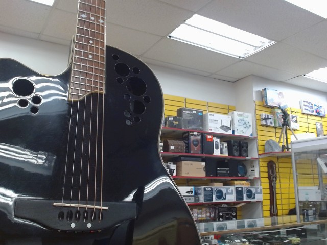 Guitare noir ovation acoustic