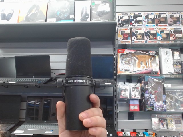 Shure sm7b microphone