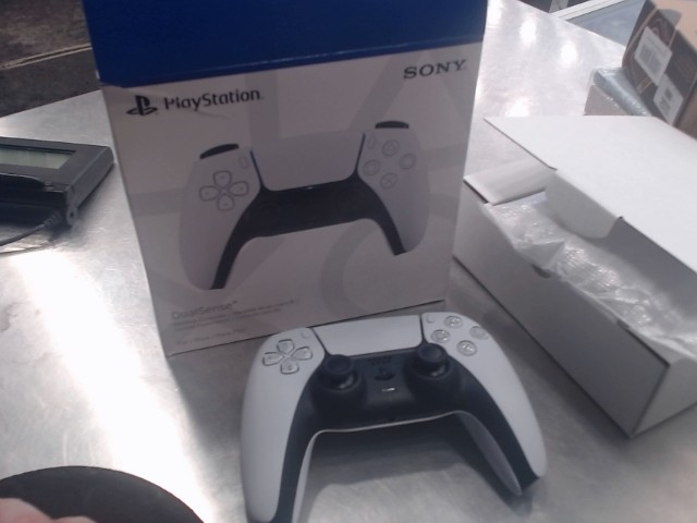 Manette ps5 neuve