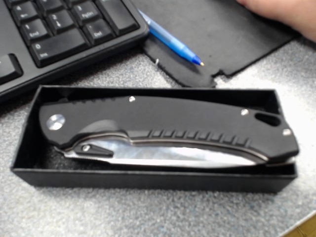 Talon d2 folding knife