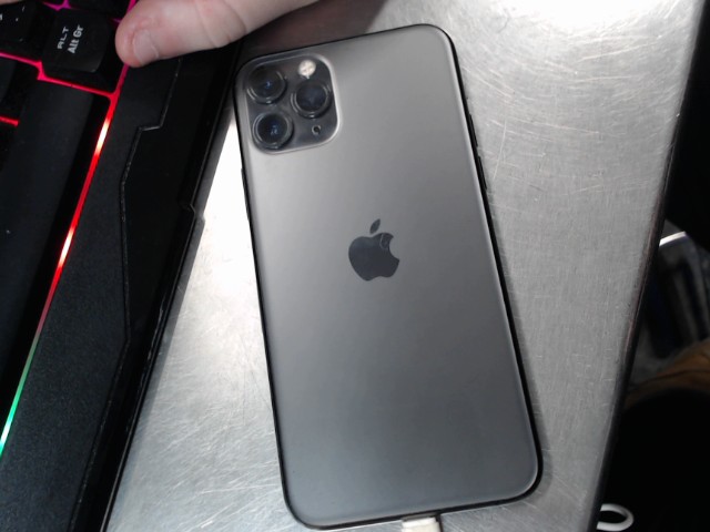 Iphone 11 pro 64gb 76% batt noir