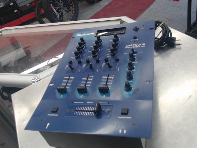 Mixeur stereo dj professionnel