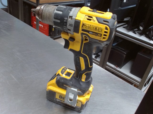 Drill dewalt av batt