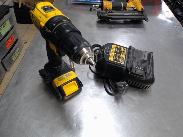 Kit drill + batt 2ah + charg