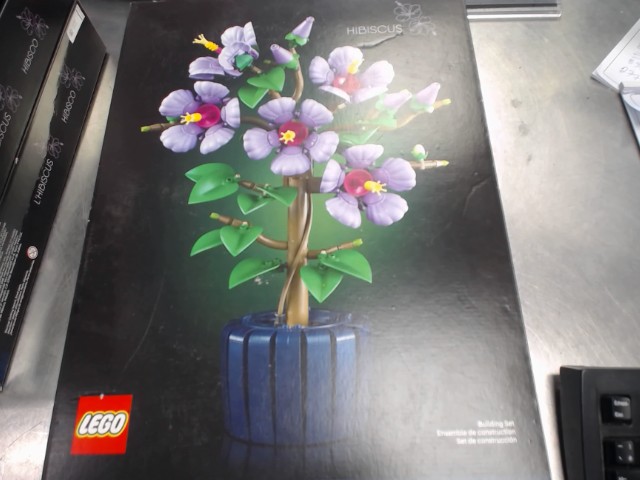 Lego botanicals hibiscus new