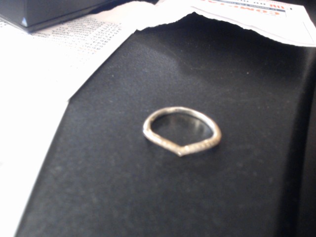 Bague en argent avec pierre