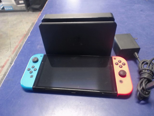 Console +dock et chargeur