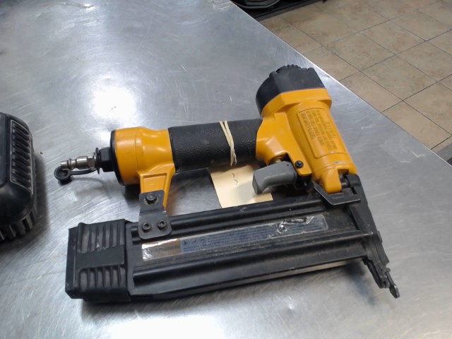 Cloueuse a air orange