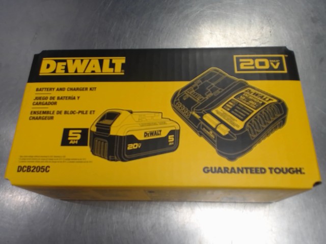 Batt 5ah et chargeur en boite