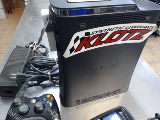 Xbox 360 elite    +manette no conver