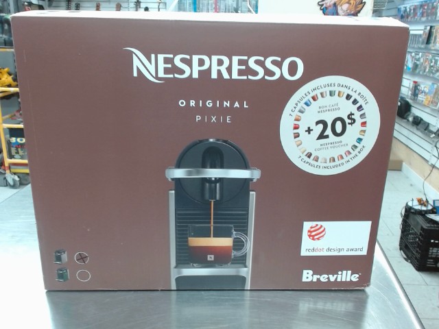 Mahcine a cafe nespresso neuve