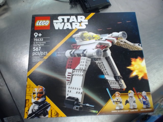 Lego star wars v-19