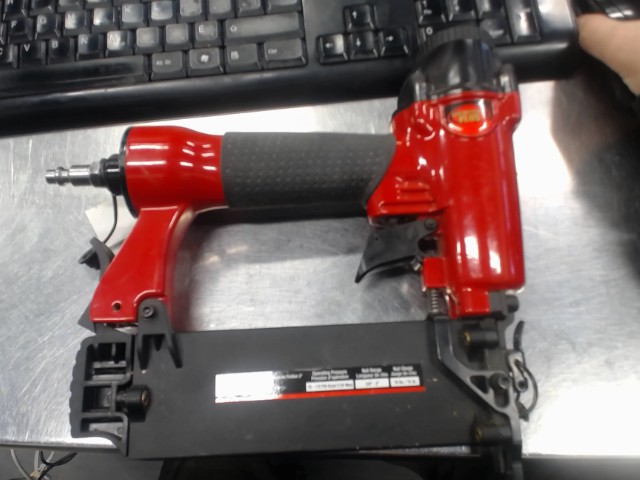 Cloueuse rouge performance plus 5/8-2