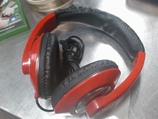 Heaphones rouge no name