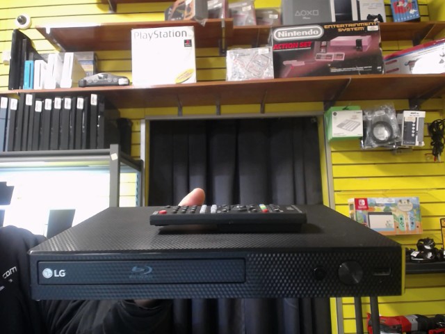 Lecteur bluray avec manette