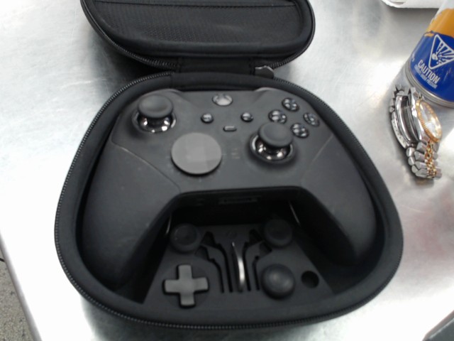 Manette xbox elite avec case