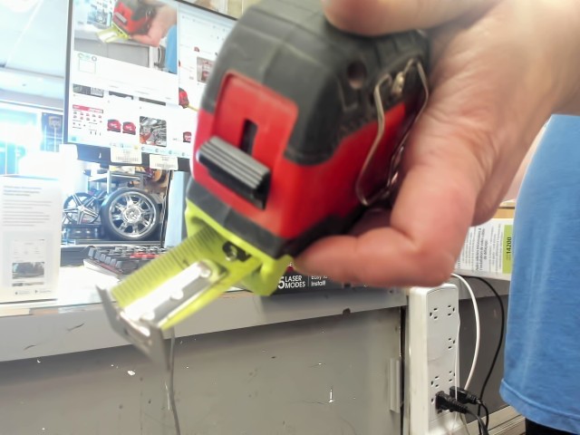 Tape a mesurer milwaukee