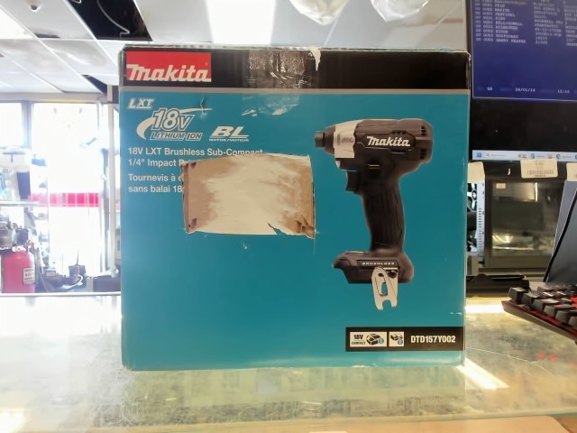 Kit impact av bat et chargeur