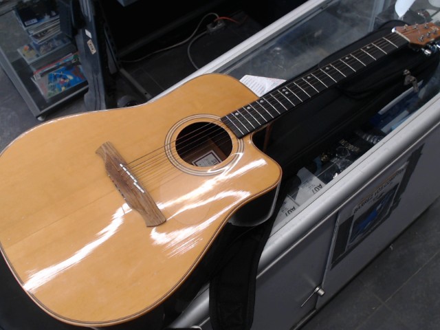 Guitar acoustique hard case