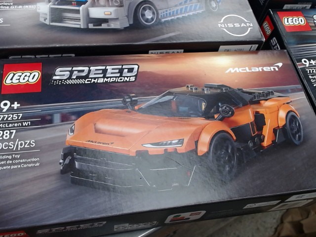 Lego mclaren w1