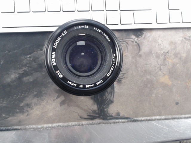 Sigma zoom 1;4-5.6 70--210mm