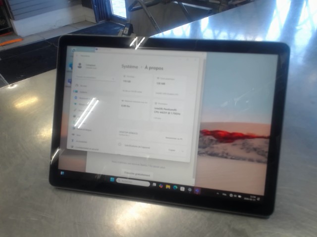 Tablette microsoft 128gb +case+fils