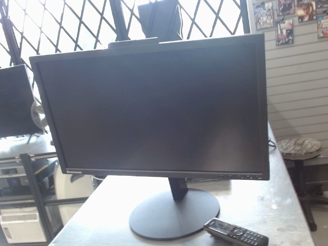 Ecran d'ordinateur 24