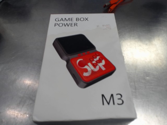 Petite console dans boite