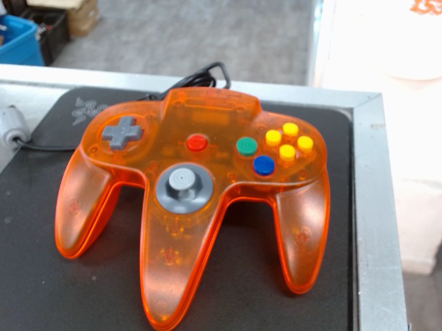 Replique manette n64 funtastic fire oran