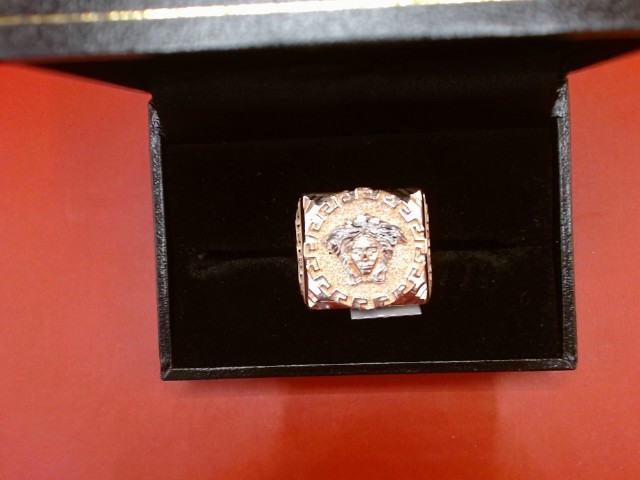 BAGUE EN OR 10KT