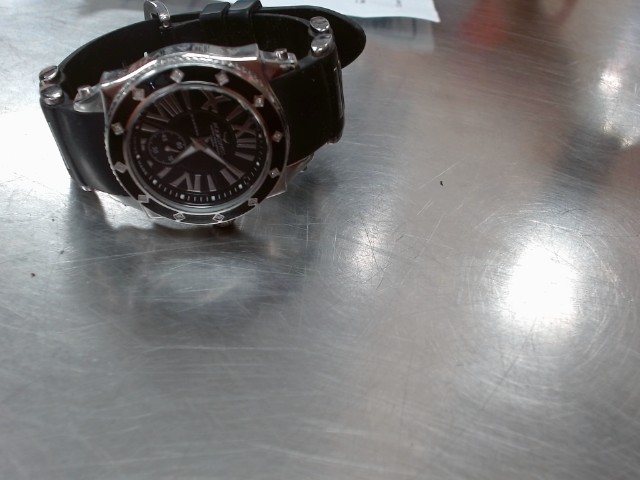 Montre pour femme noir