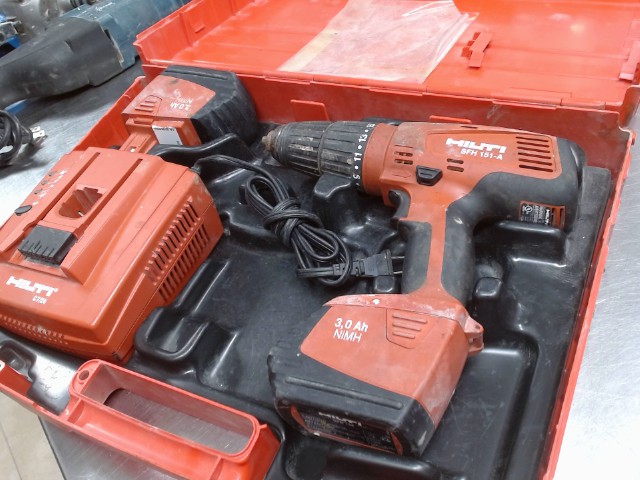Perceuse hilti av 2x batterie