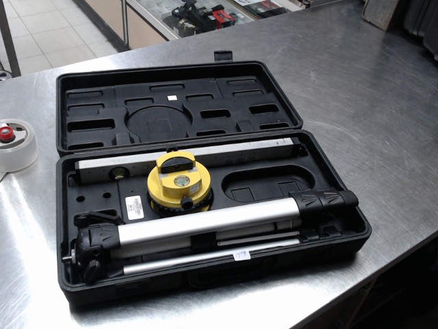 Ensemble de niveau au laser