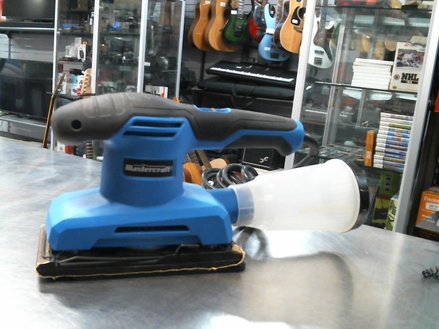 Ponceuse filaire mastercraft bleu