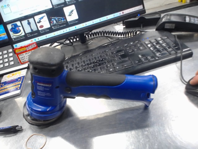 Polisseuse a main a batterie