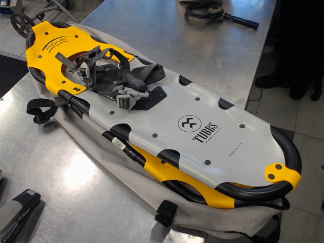 Paire de snowshoe+sac+gant(raquetteneige