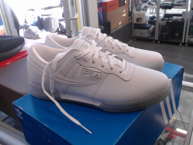 Soulier fila blanc