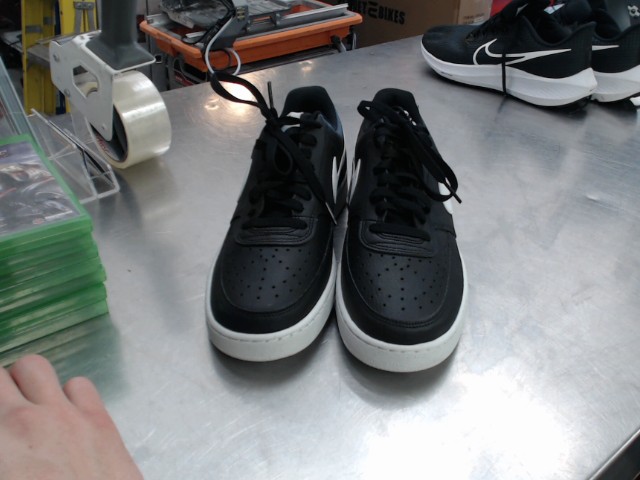 Paire de soulier nike size 9