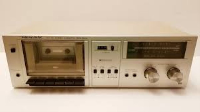 Stereo cassette tape deck