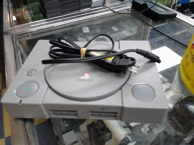 Playstation 1 sale sans fil ou manette