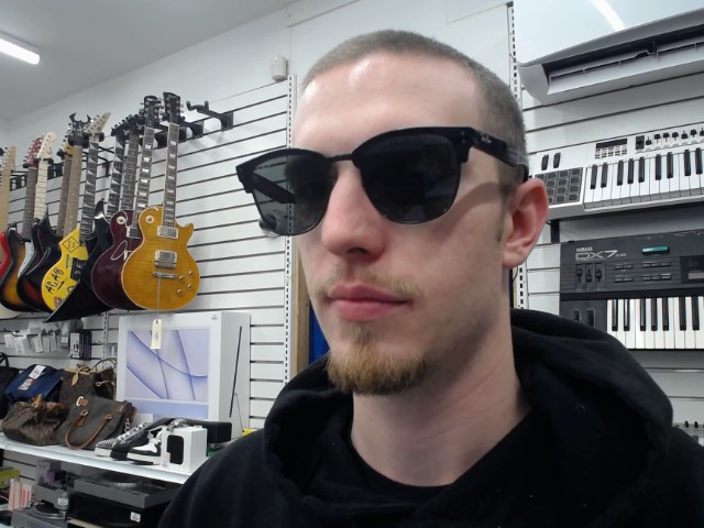 Raiban sunglasses polarized