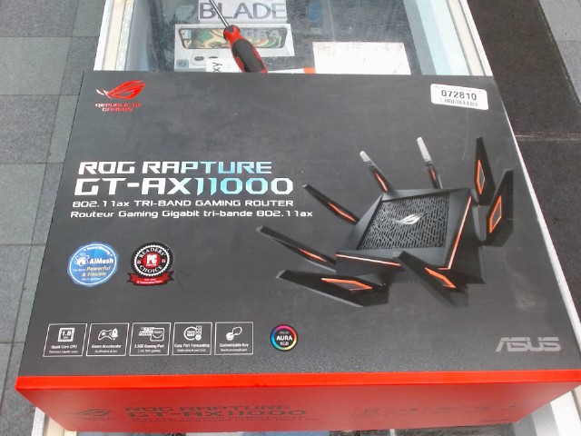 Routeur gaming asus dans boite