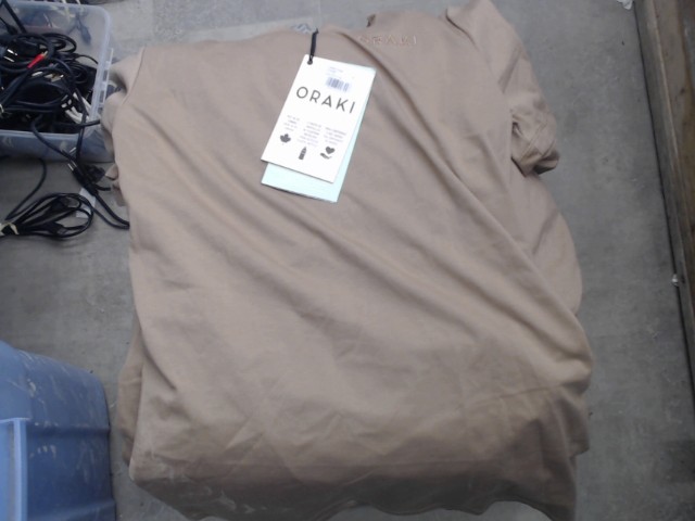 T-shirt amande size xs