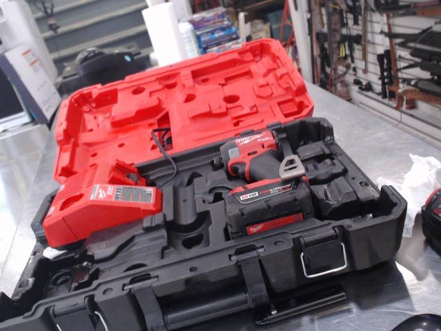 Kit impac 1 batteries chargeur