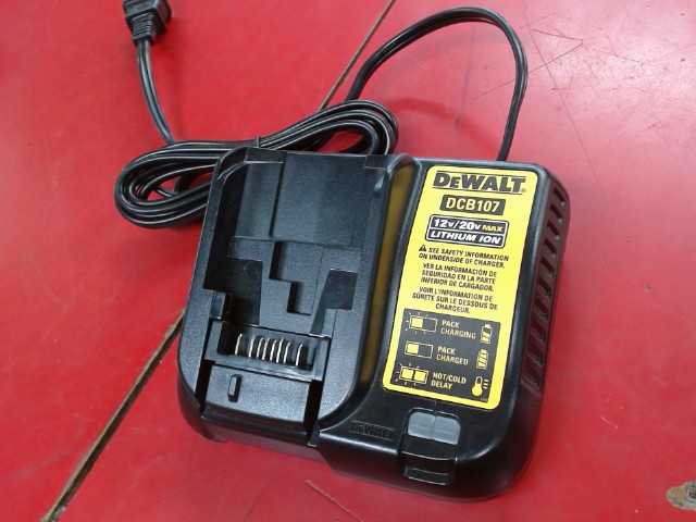 Chargeur dewalt 12/20v