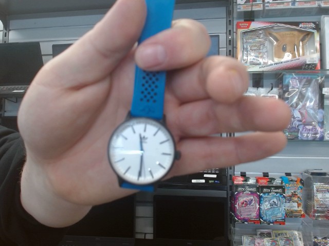 Montre bracelet bleu