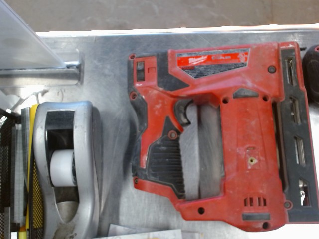 Stapler 3/8 crown milwaukee
