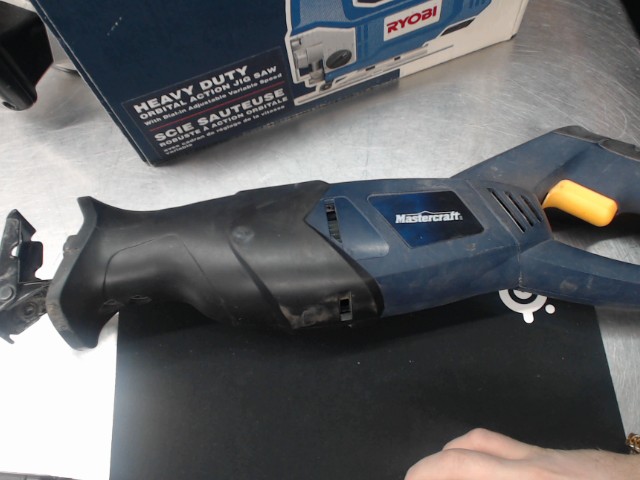 Sawhall a fil mastercrat