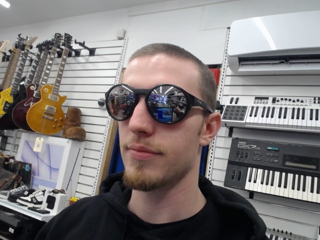 Oakley primz light scratch